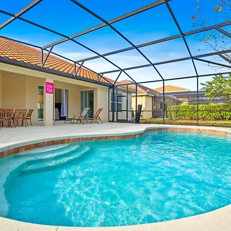 Villa 4096 Oaktree Drive